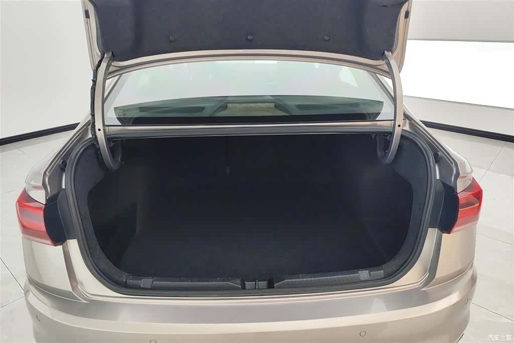 Volkswagen Bora, 2018 4