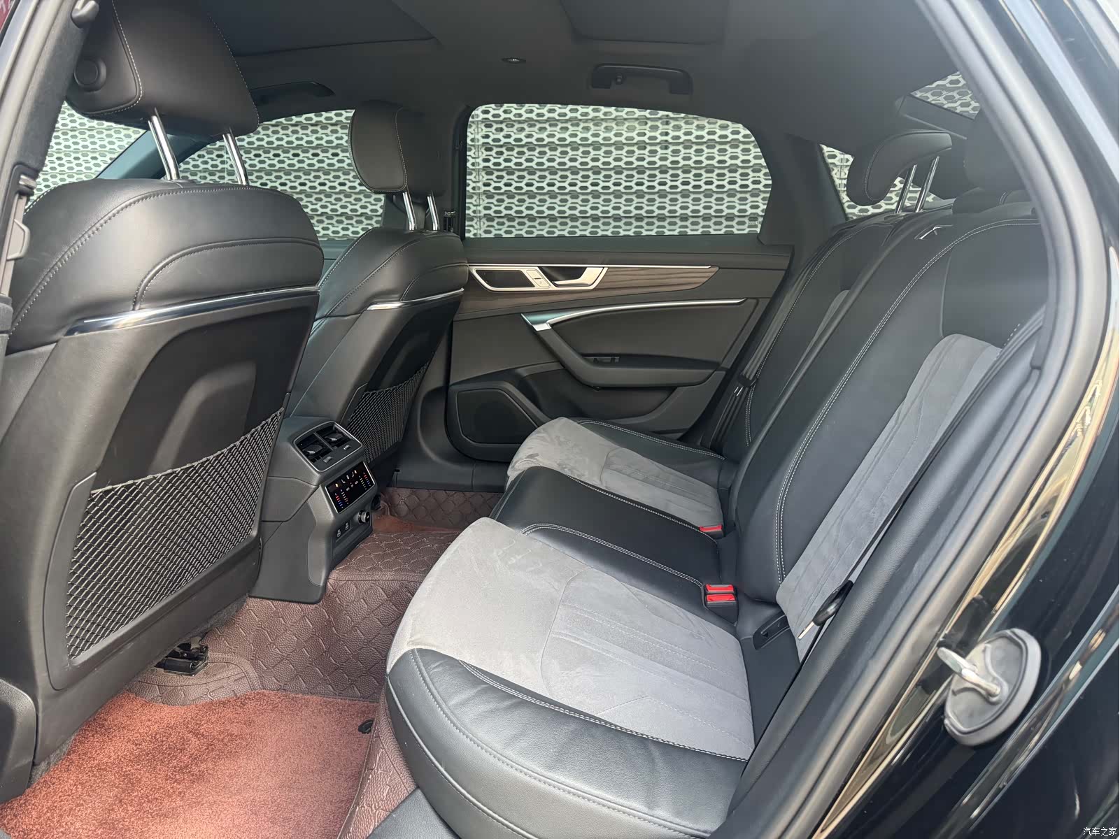 Audi A6L, 2023 4