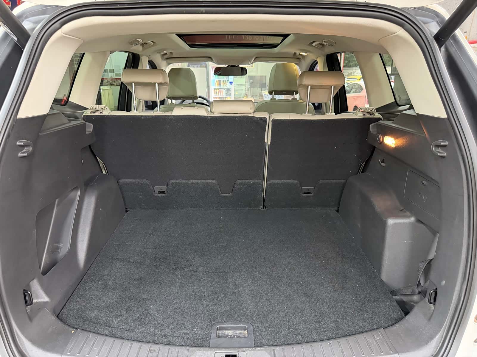 Ford Kuga, 2013 39