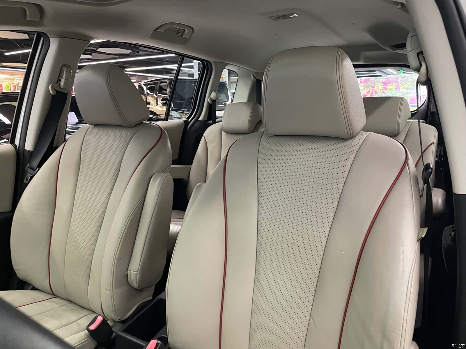 Mazda 5, 2013 26