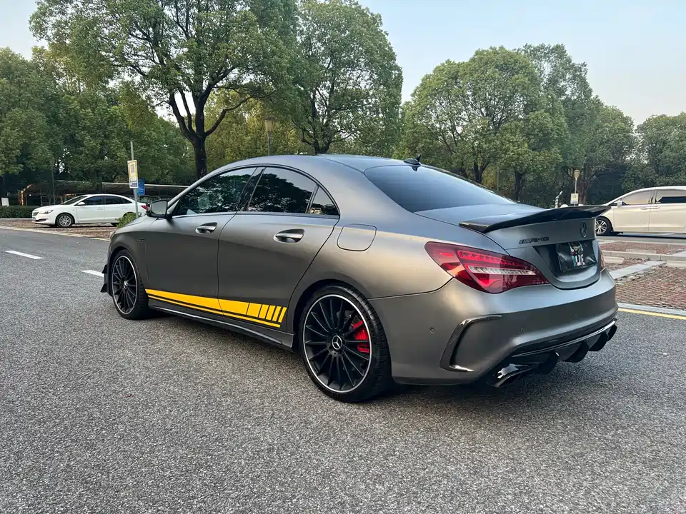 Mercedes-Benz CLA AMG