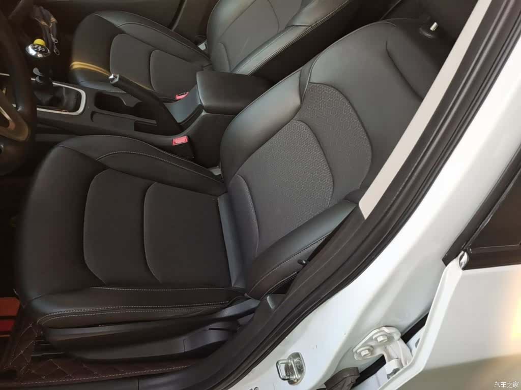 Chevrolet 320, 2018 15
