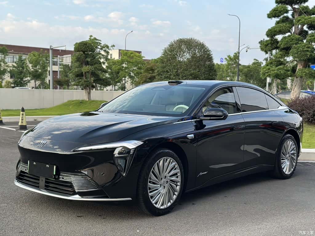 Buick L7, 2025 1