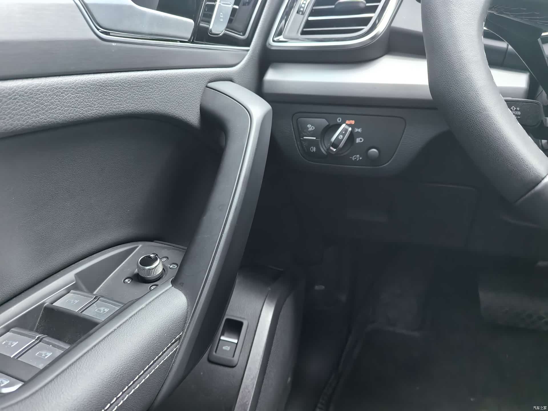 Audi Q5L, 2024 28