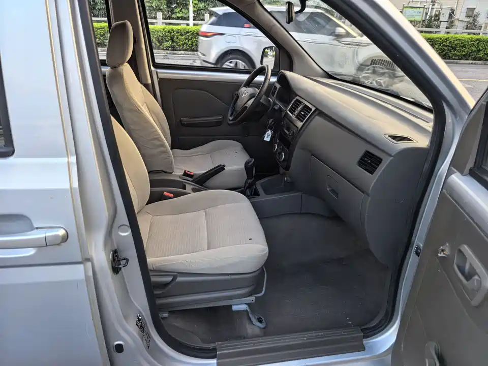 Wuling Wuling Rongguang V