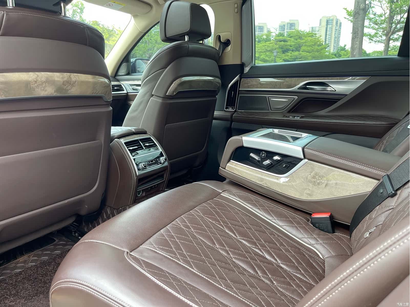BMW 7 Series, 2021 21