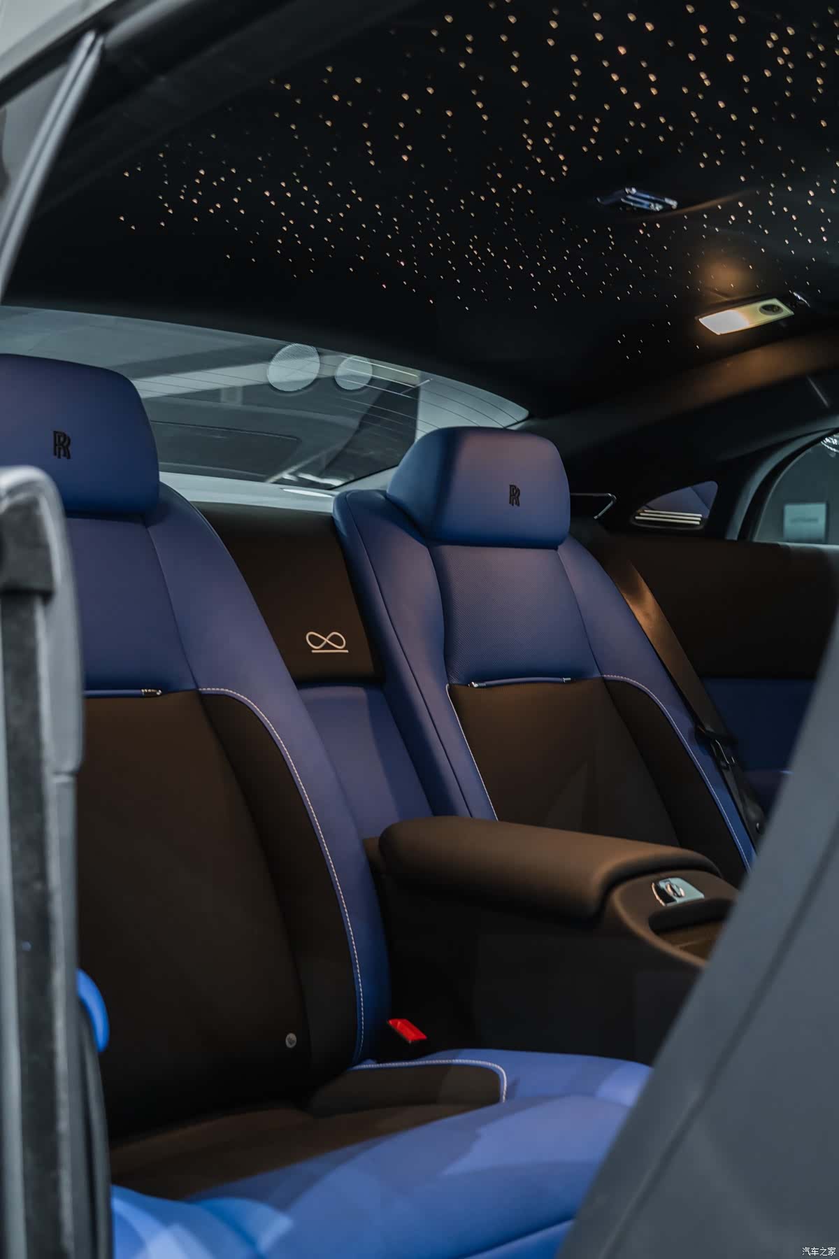 Rolls-Royce Wraith, 2017 20