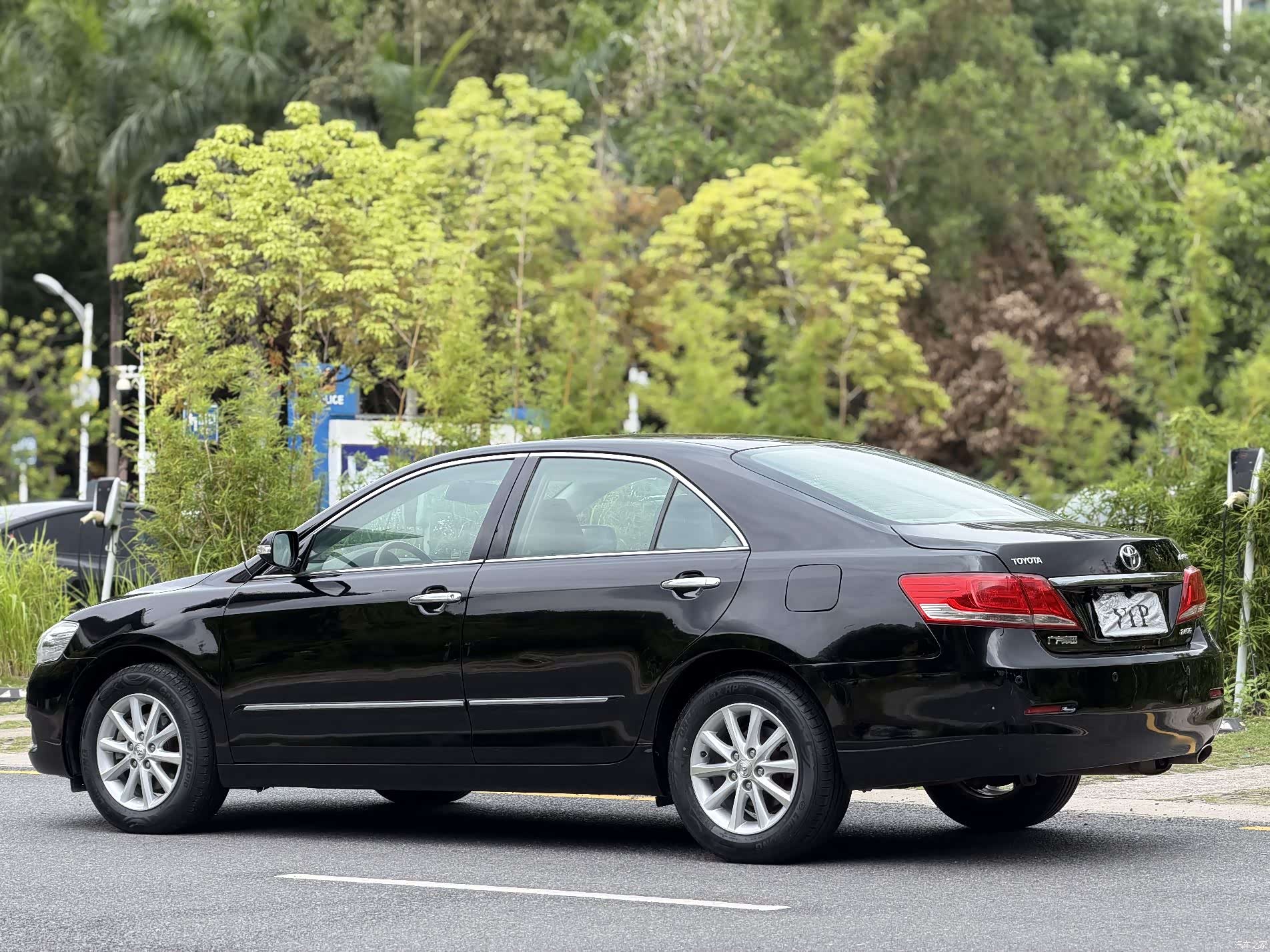 Toyota Camry, 2011 11