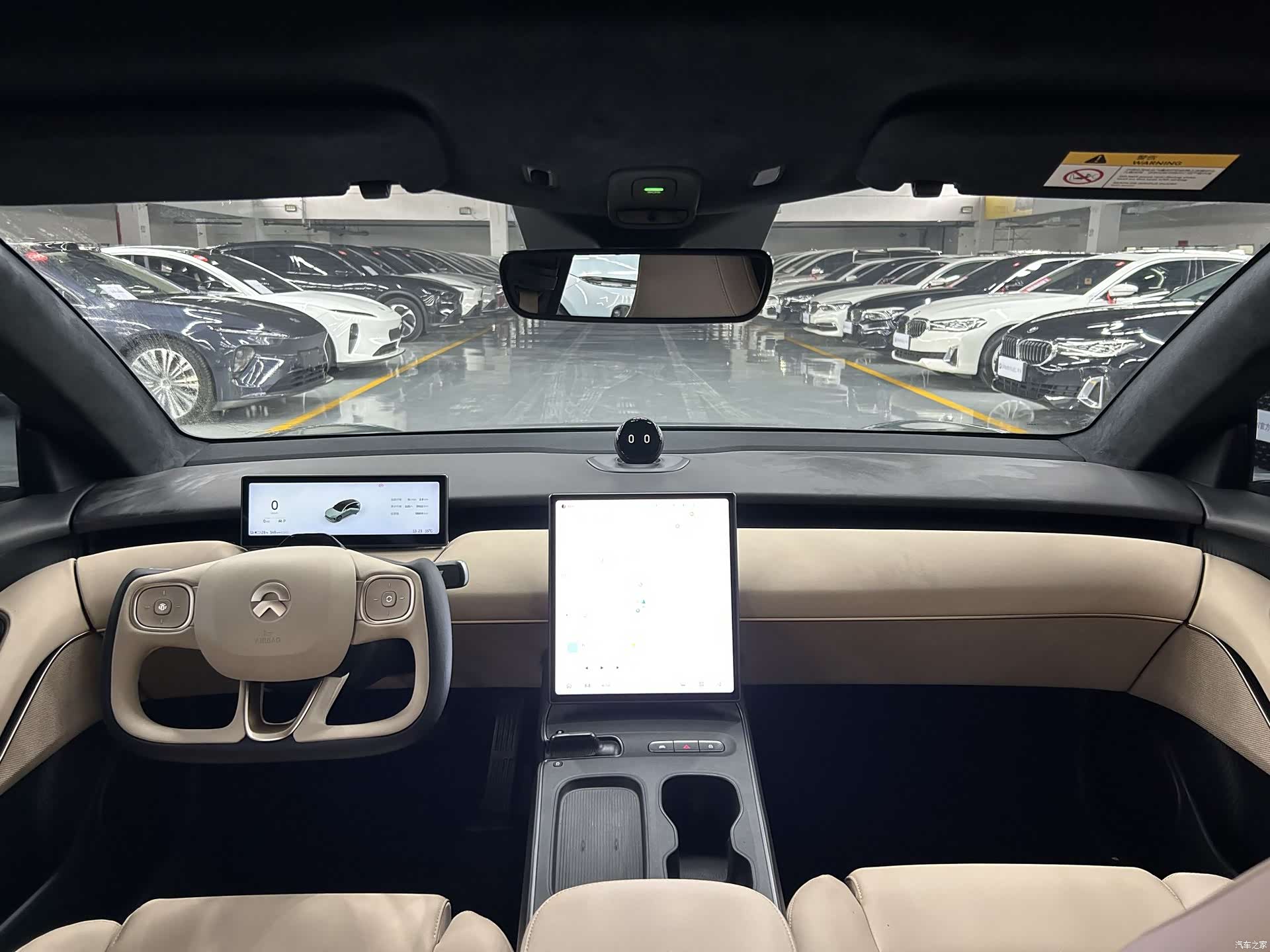 NIO ET5, 2023 все фото