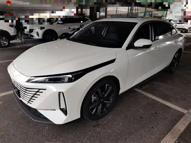 Changan Eado 2026 — купить из Китая под заказ