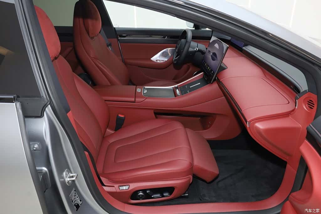 Luxeed S7, 2025 13