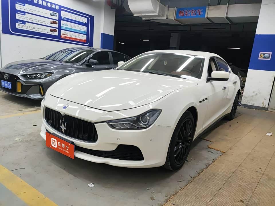 Maserati Ghibli