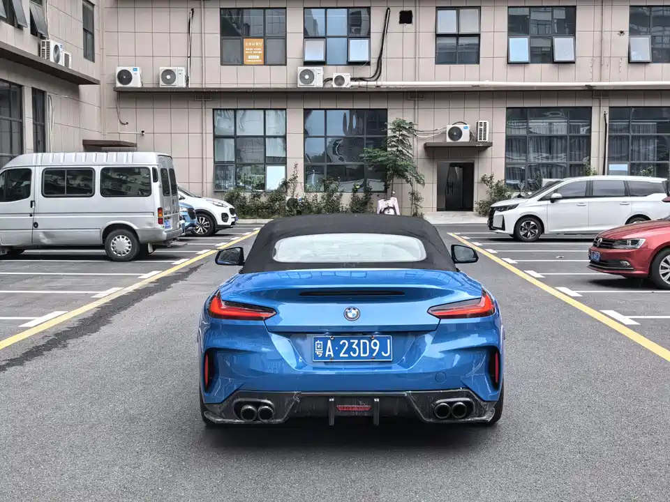 BMW Z4 BMW Z4