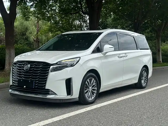 Buick GL8 2021 — купить из Китая под заказ