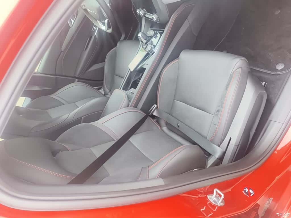 Lynk & Co 01, 2019 25