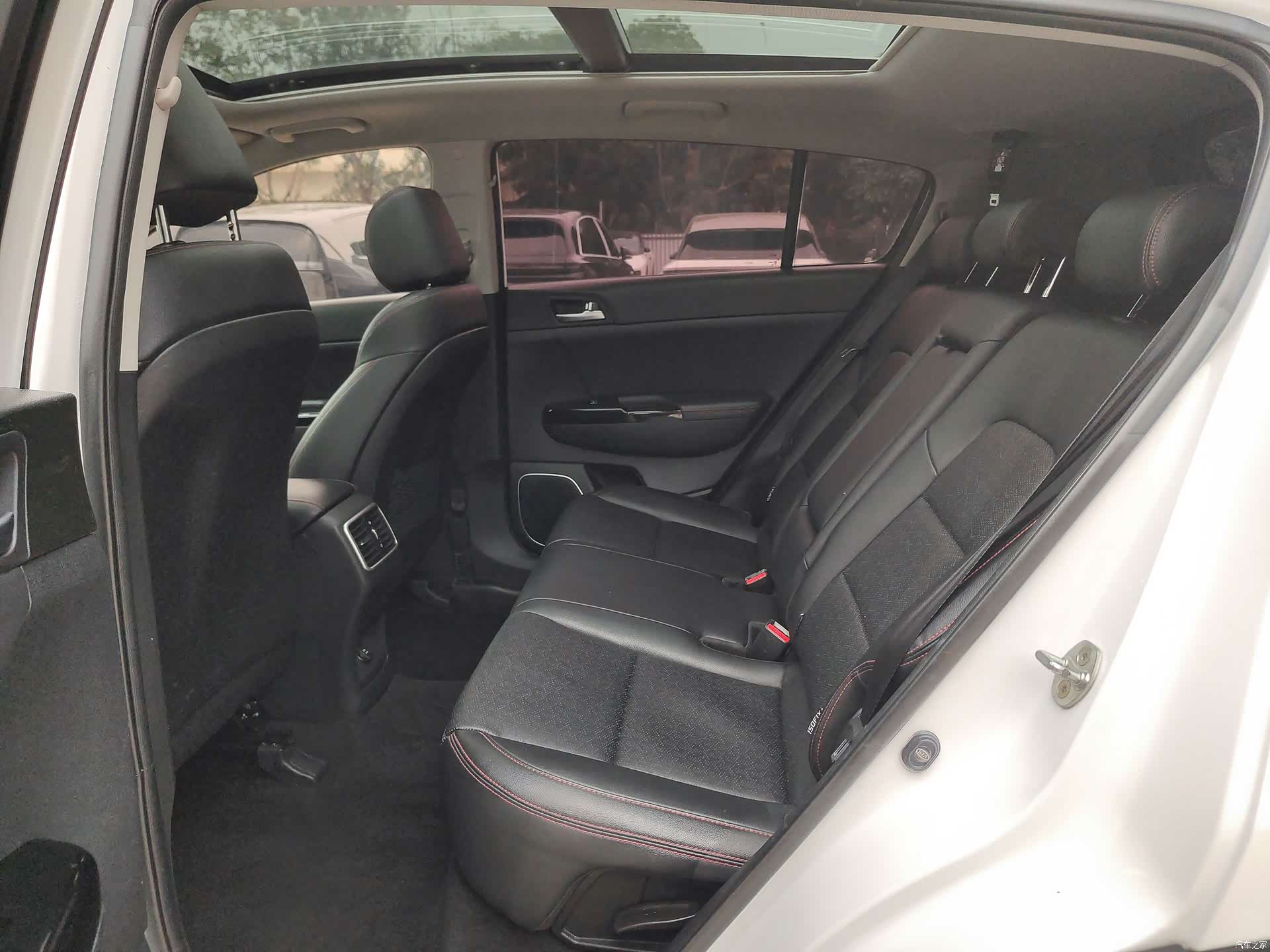 Kia KX5, 2020 8