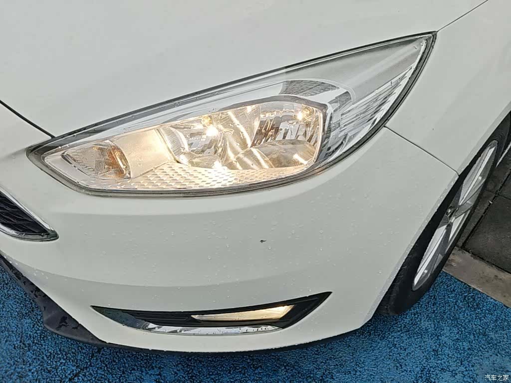 Ford Focus, 2016 24