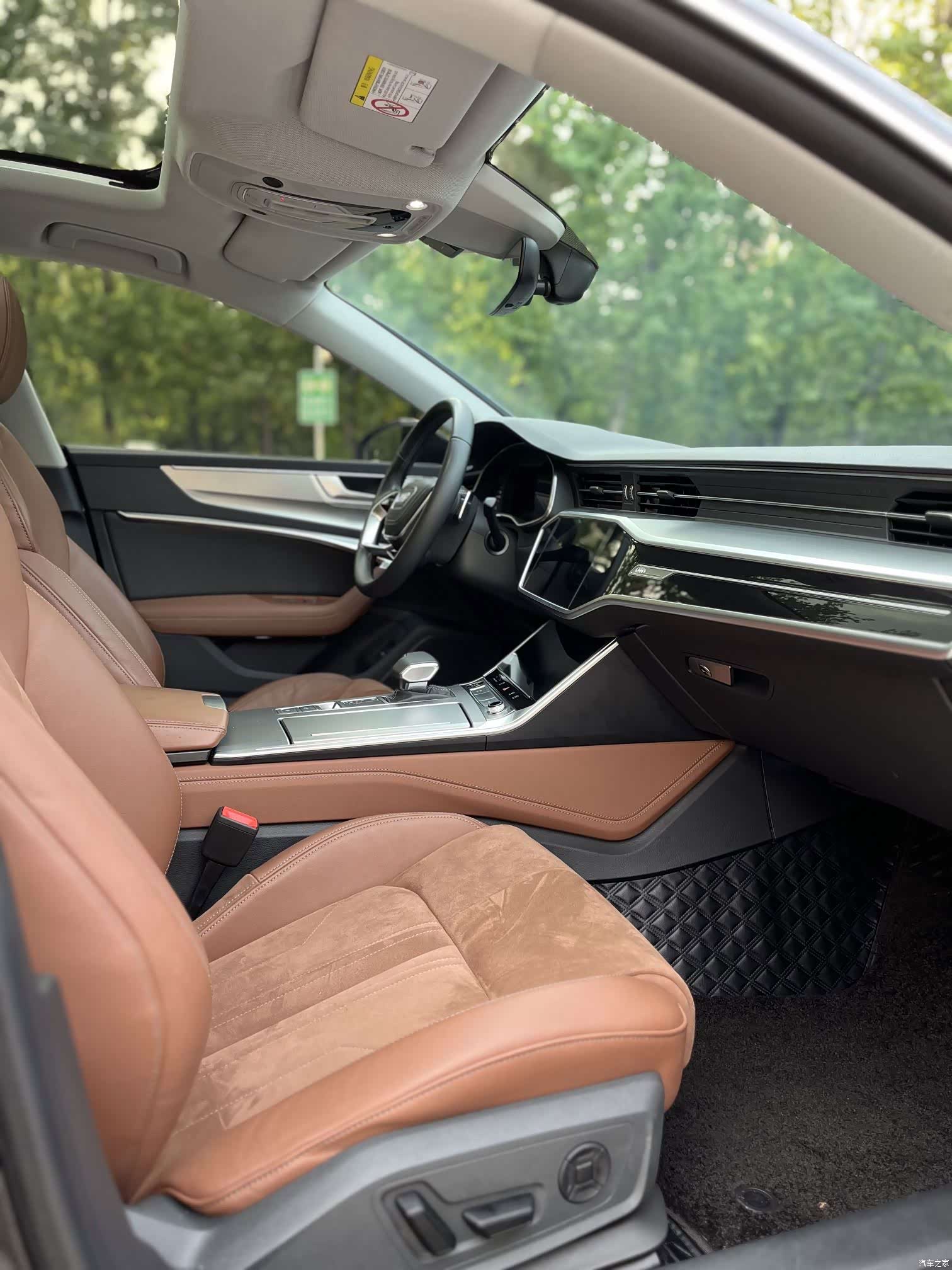 Audi A7L, 2024 9
