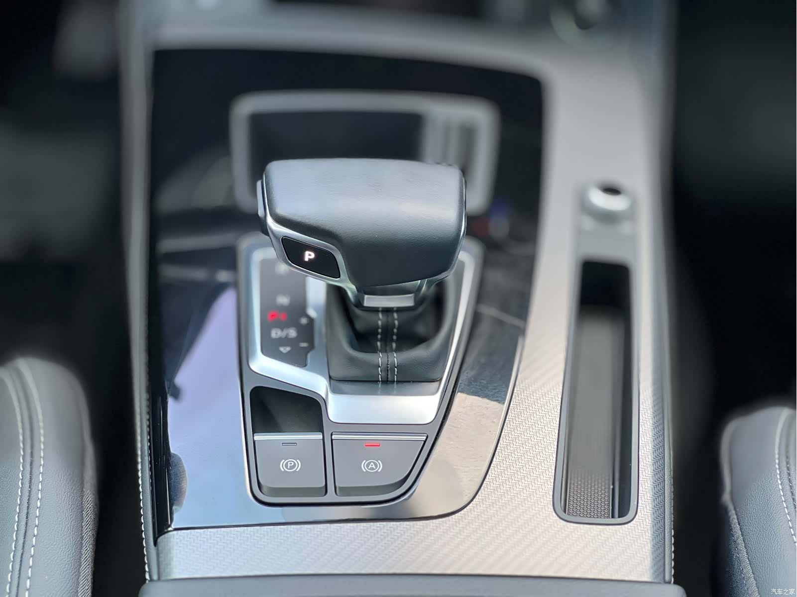 Audi Q5L, 2022 15