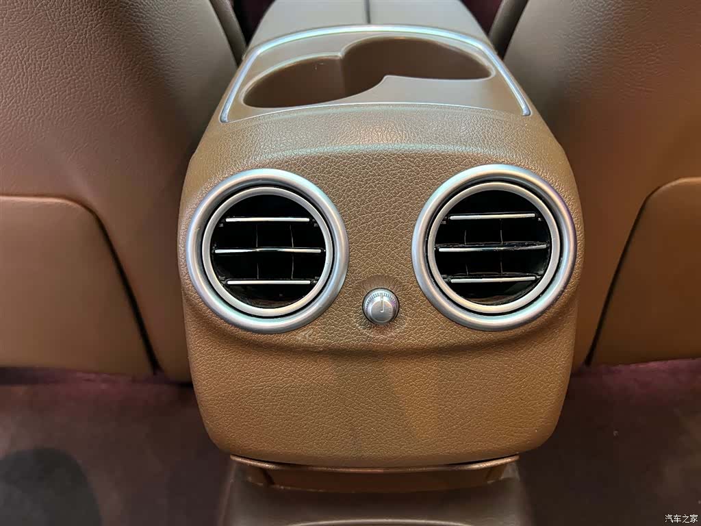 Mercedes-Benz E-Class, 2018 17