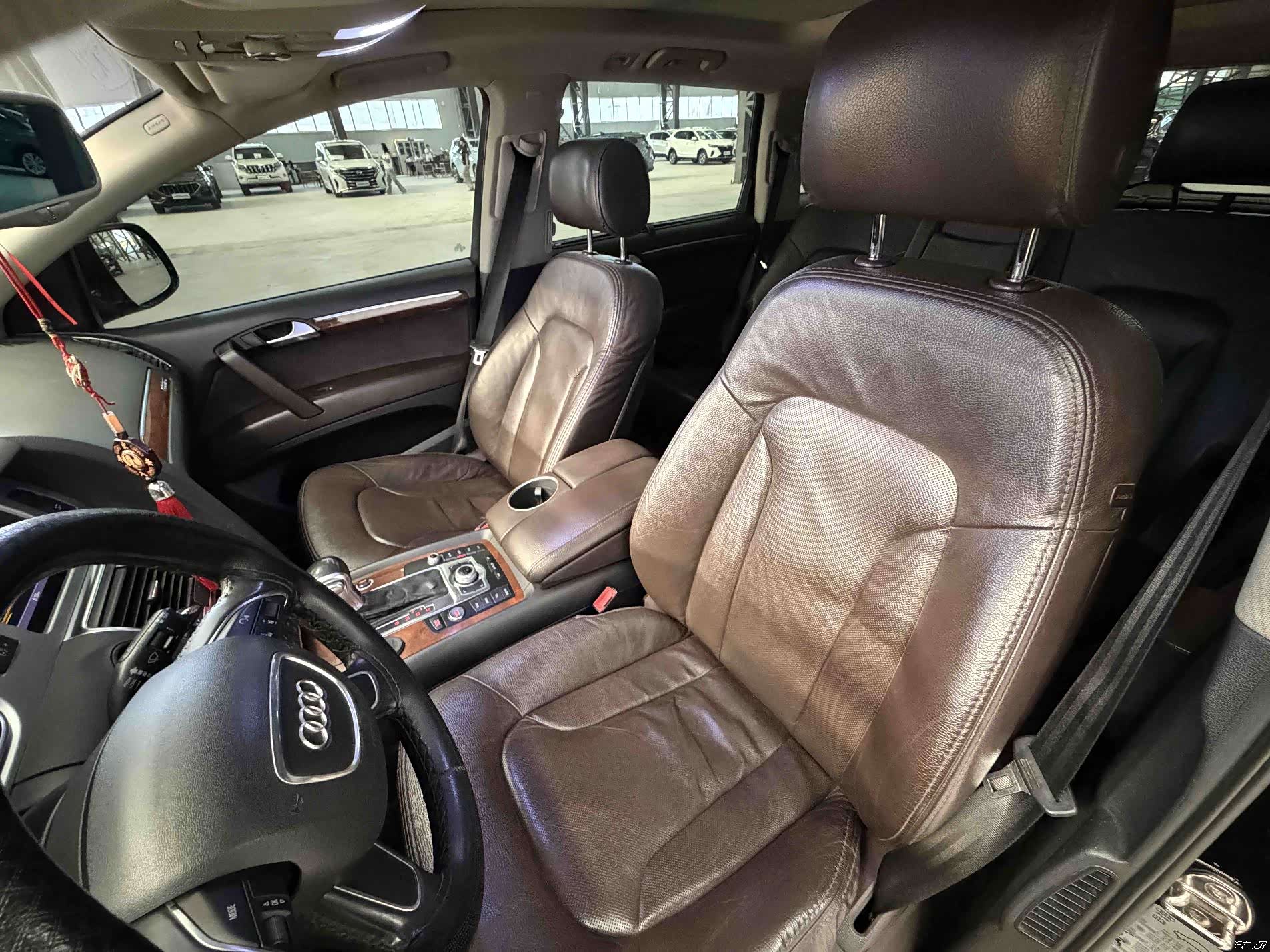 Audi Q7, 2013 10