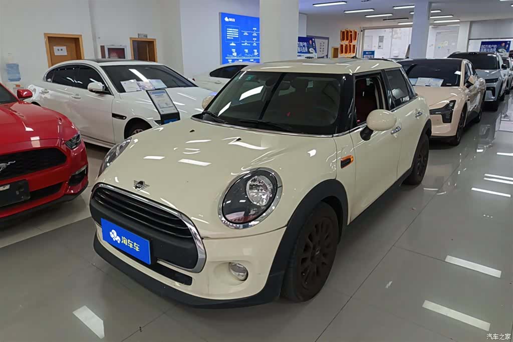 Mini ONE, 2019 1