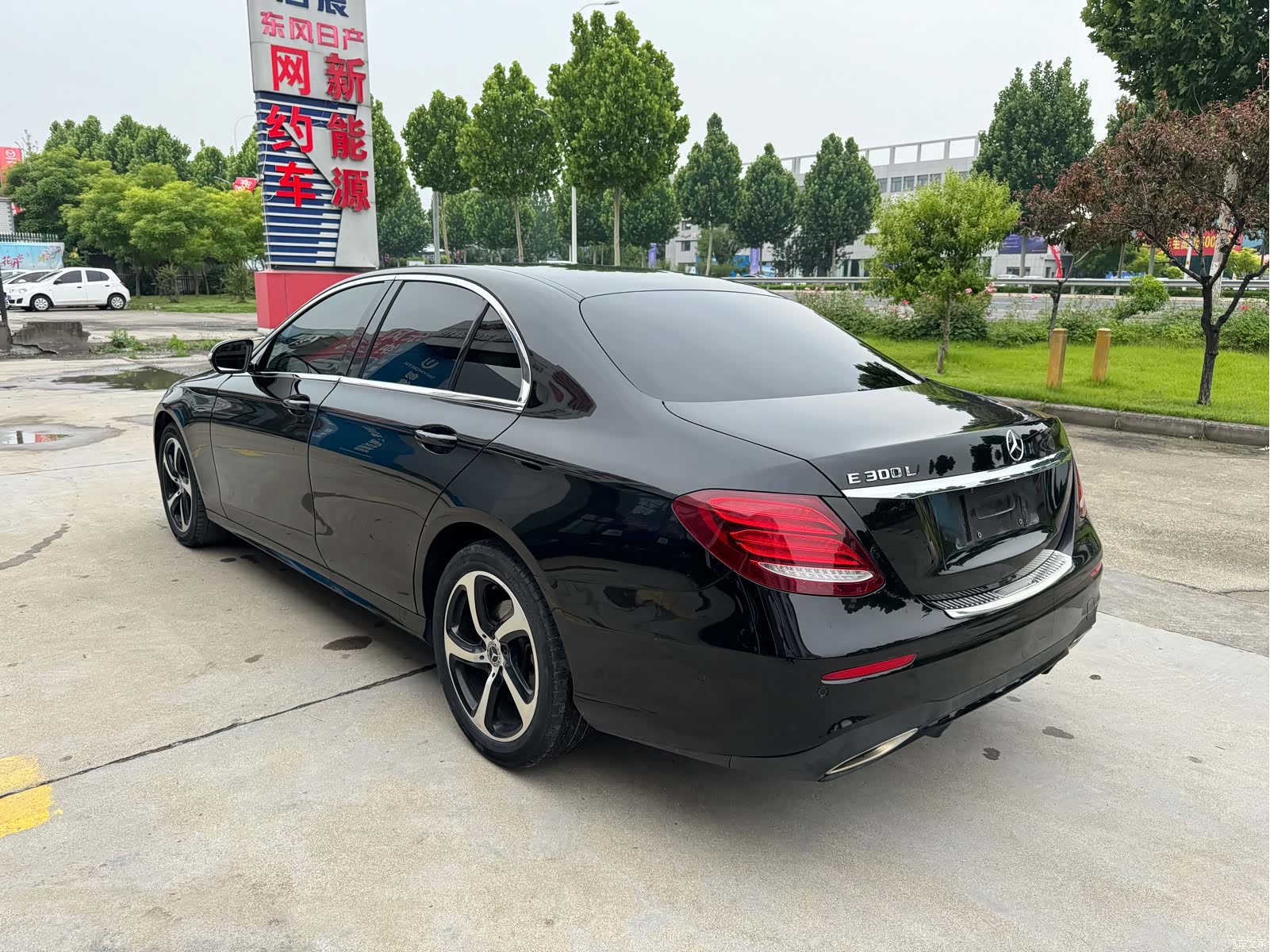 Mercedes-Benz E-Class, 2017 15