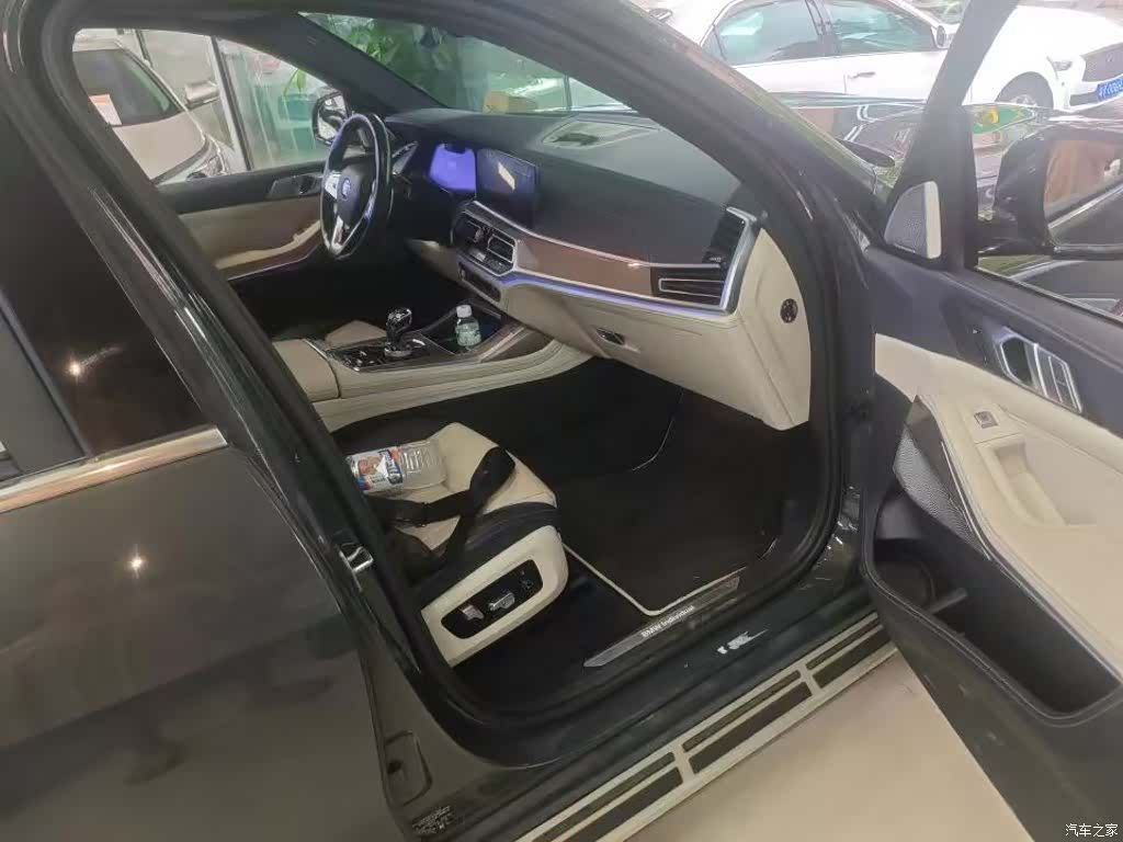 BMW X7, 2021 7