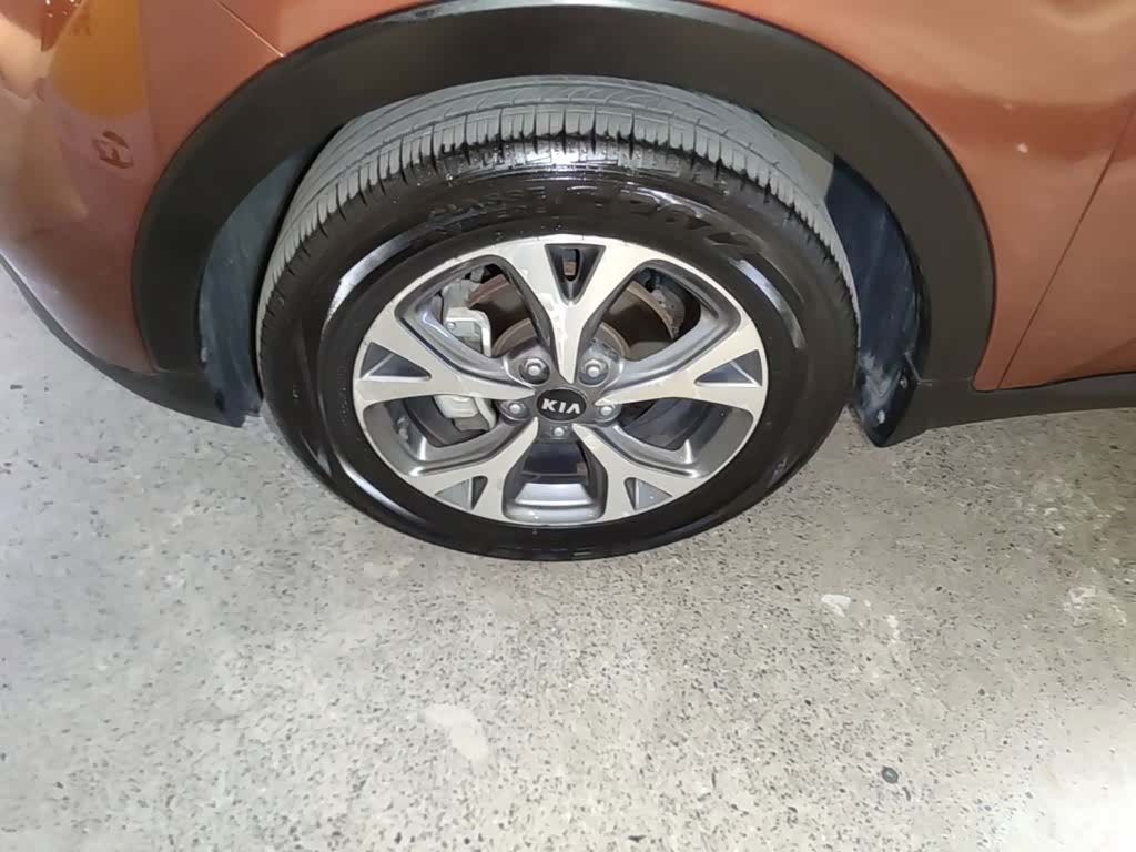 Kia KX3, 2015 23