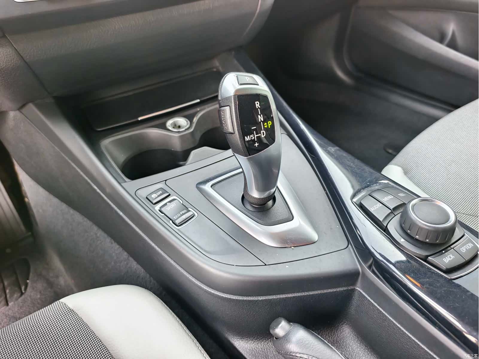 BMW 1 Series, 2012 9