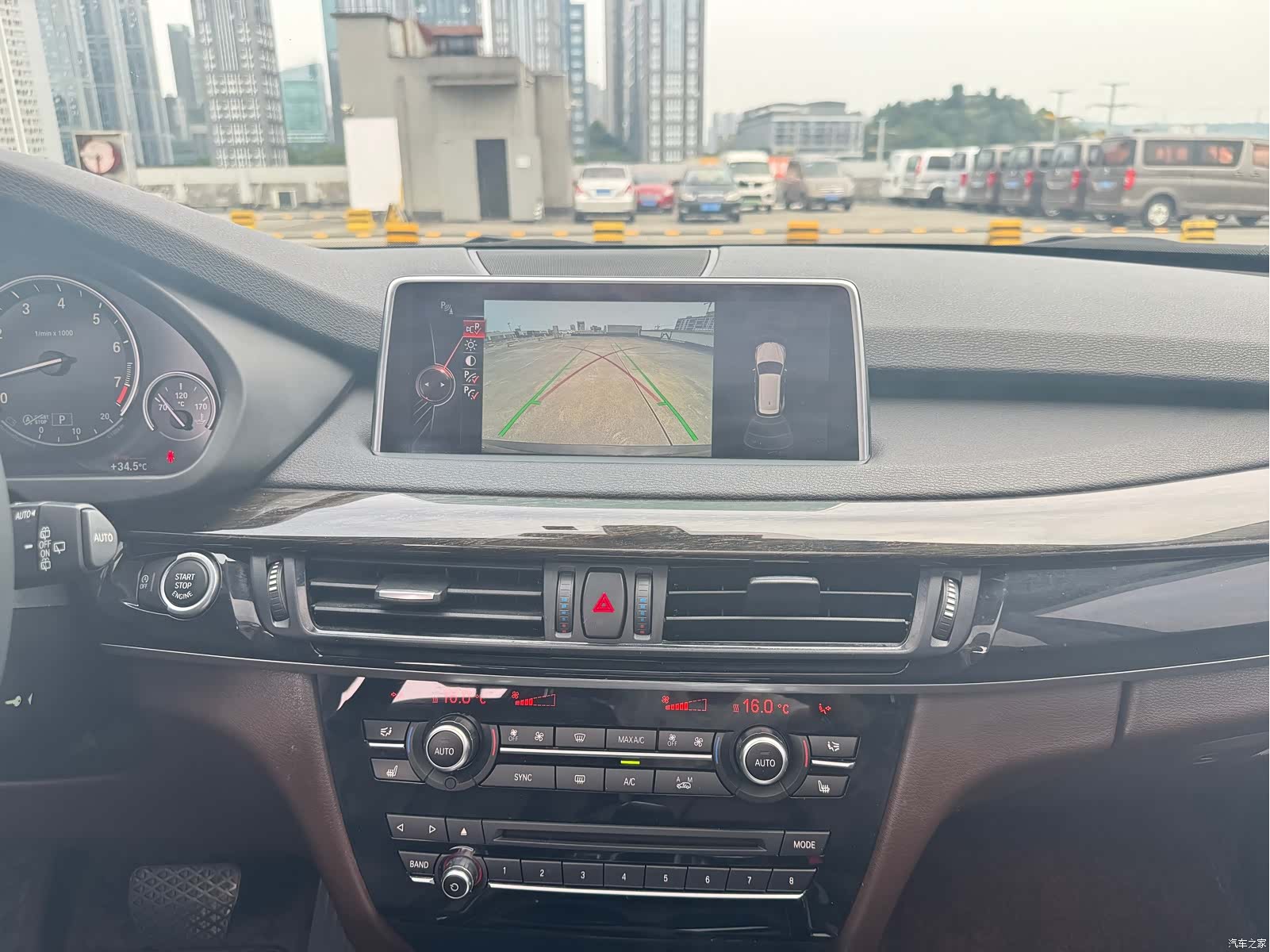 BMW X5, 2015 11