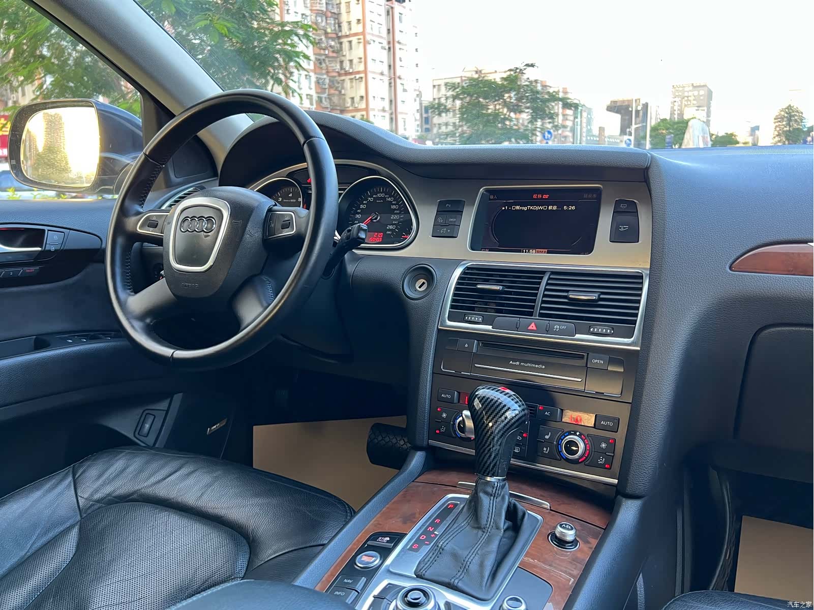 Audi Q7, 2011 17