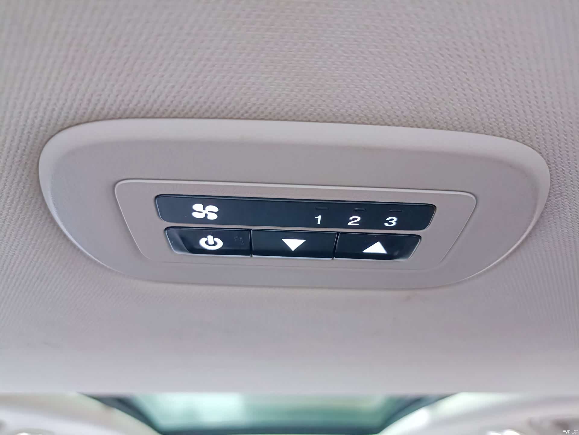 Changan A800, 2019 33