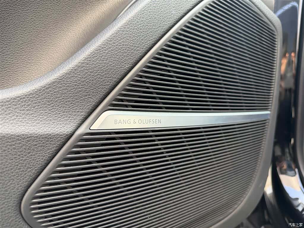 Audi Q7, 2022 12
