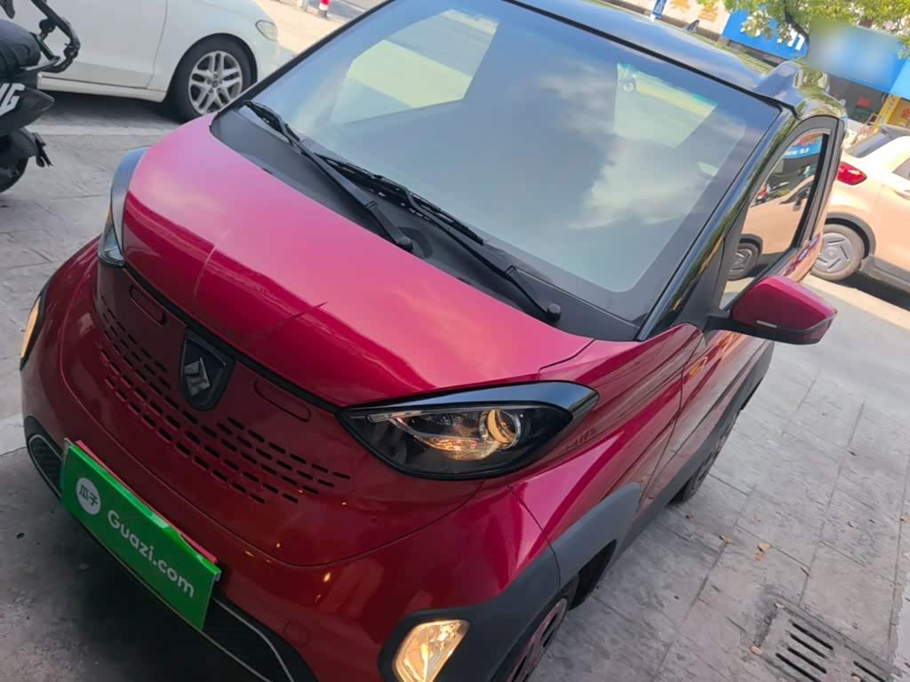 Baojun E100