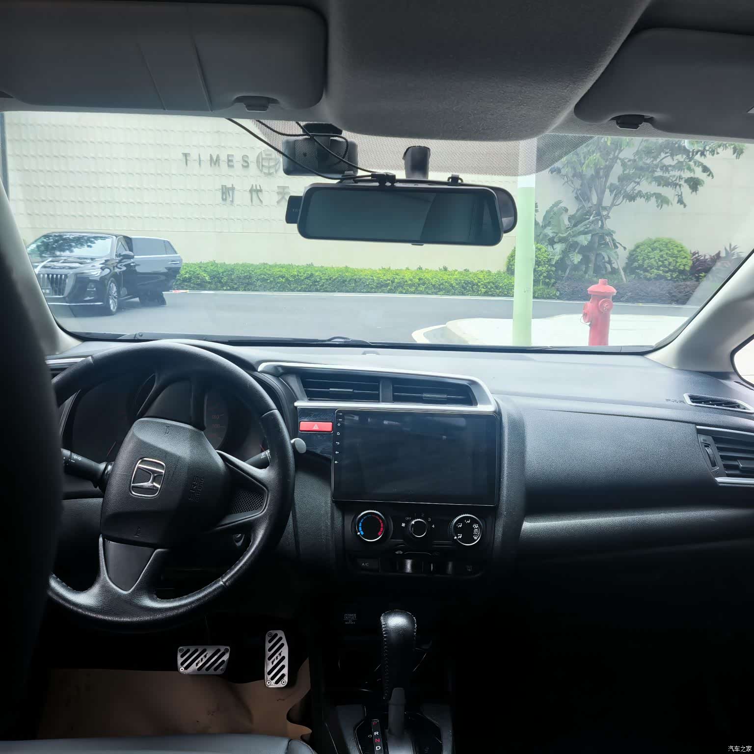 Honda Fit, 2015 10