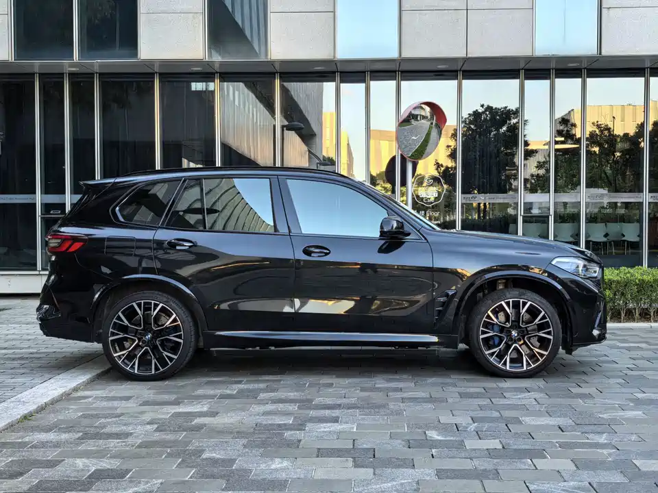 BMW X5 M