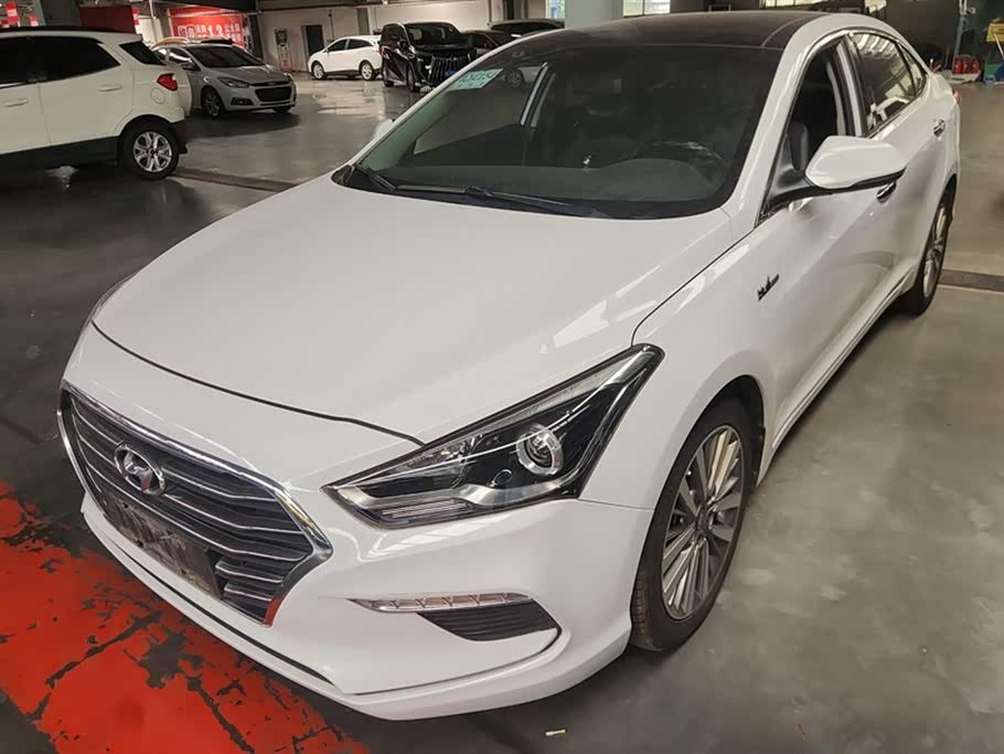 Hyundai Mistra