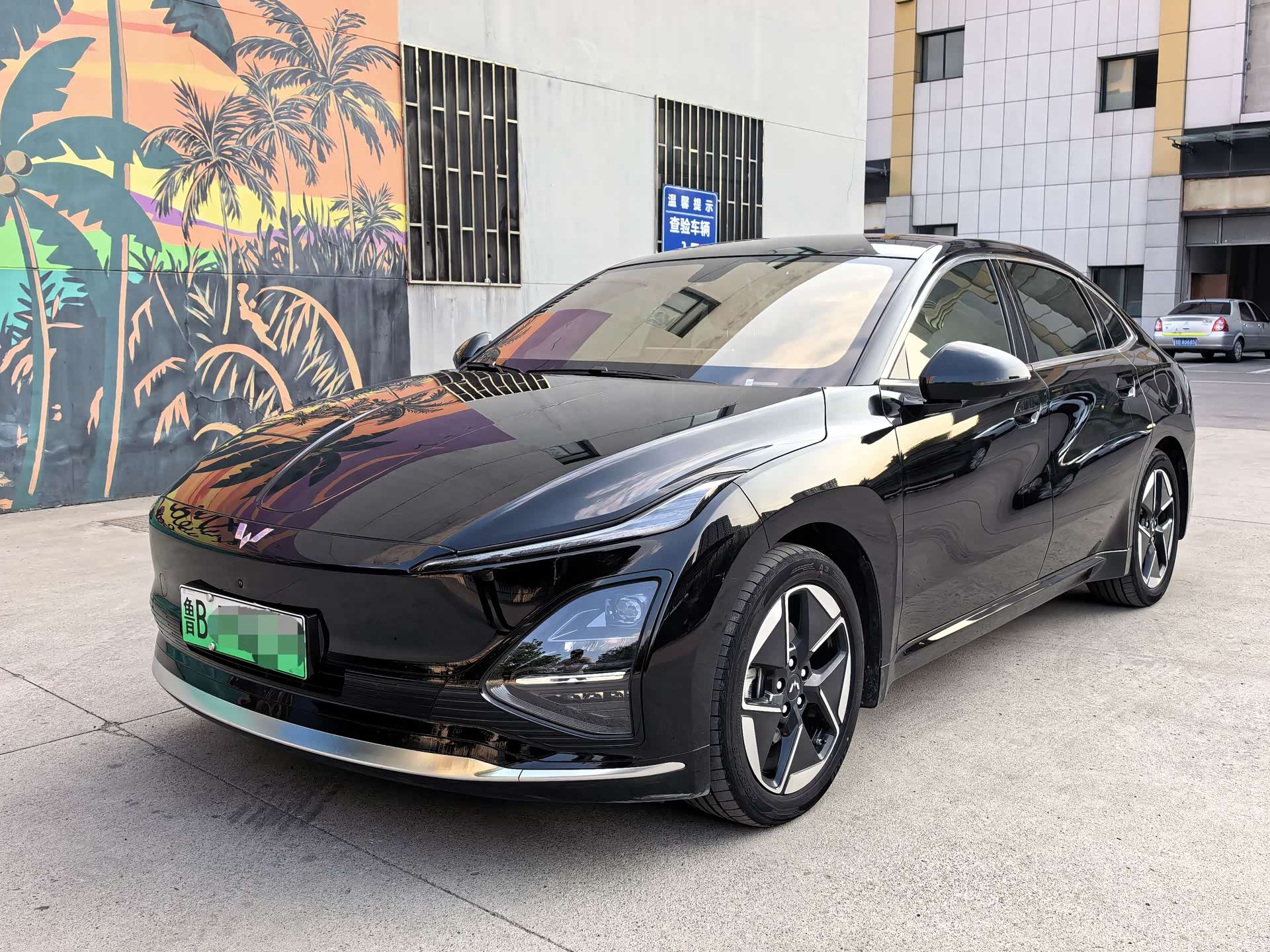Wuling Starlight, 2025 1