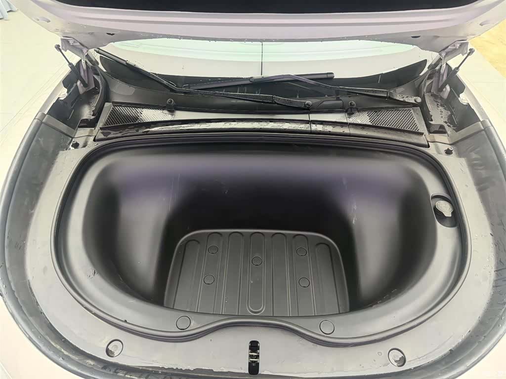 IM Motors LS6, 2026 25