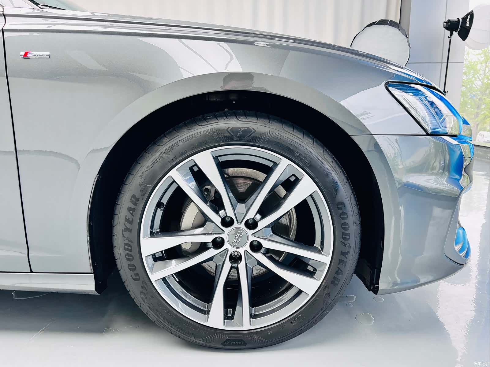 Audi A6L, 2020 4