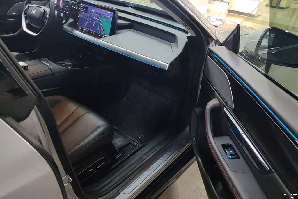 Xpeng P7, 2022 8