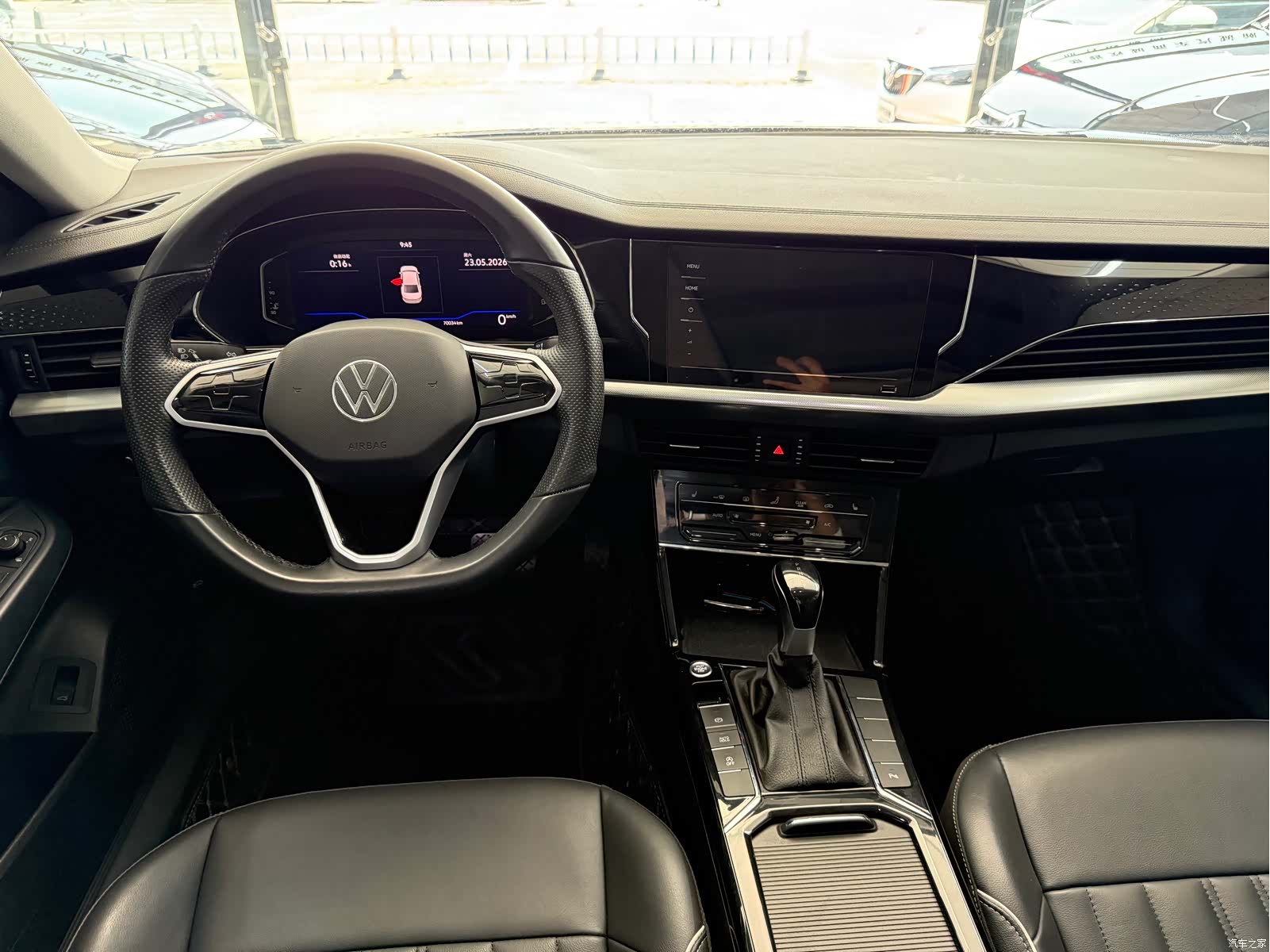 Volkswagen Passat, 2023 7