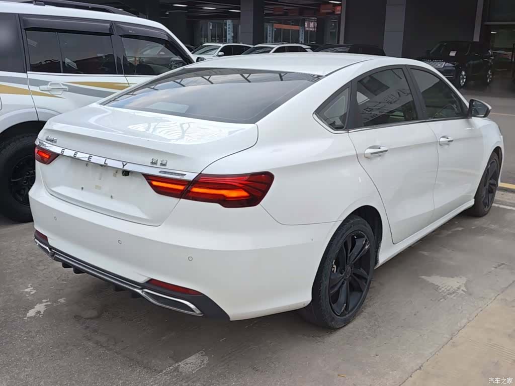Geely Binray, 2019 7