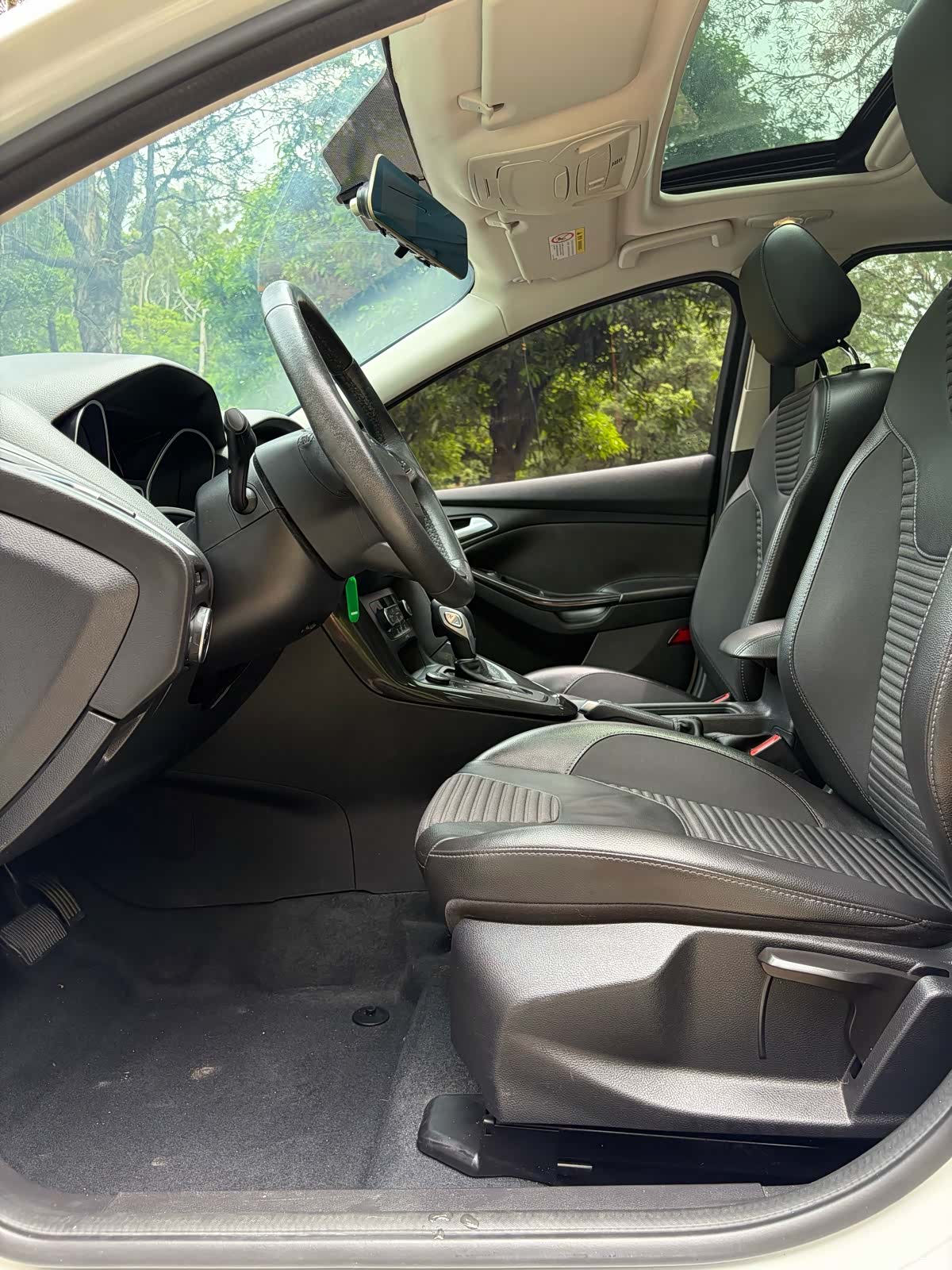 Ford Focus, 2018 10