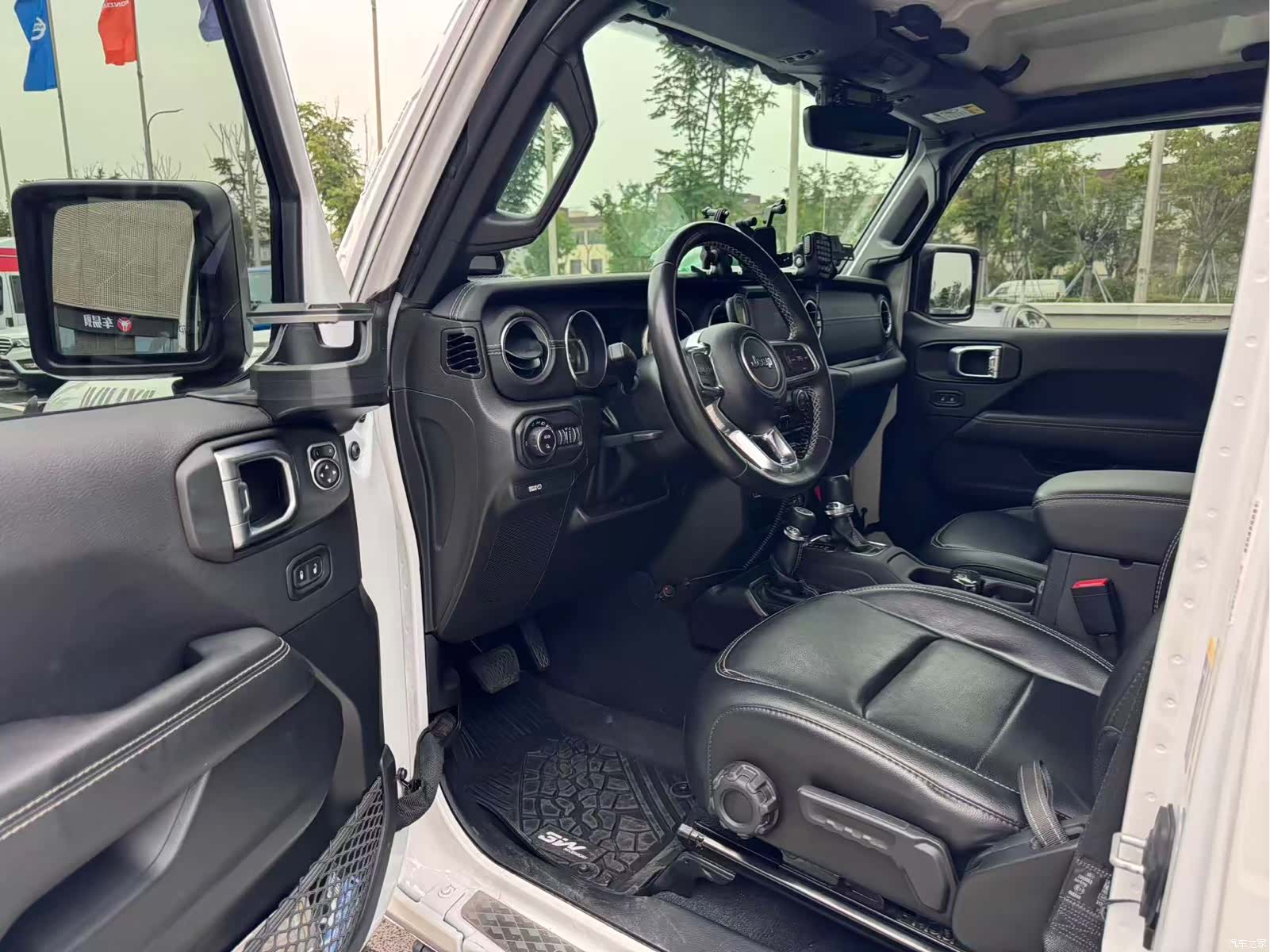 Jeep Gladiator, 2023 3