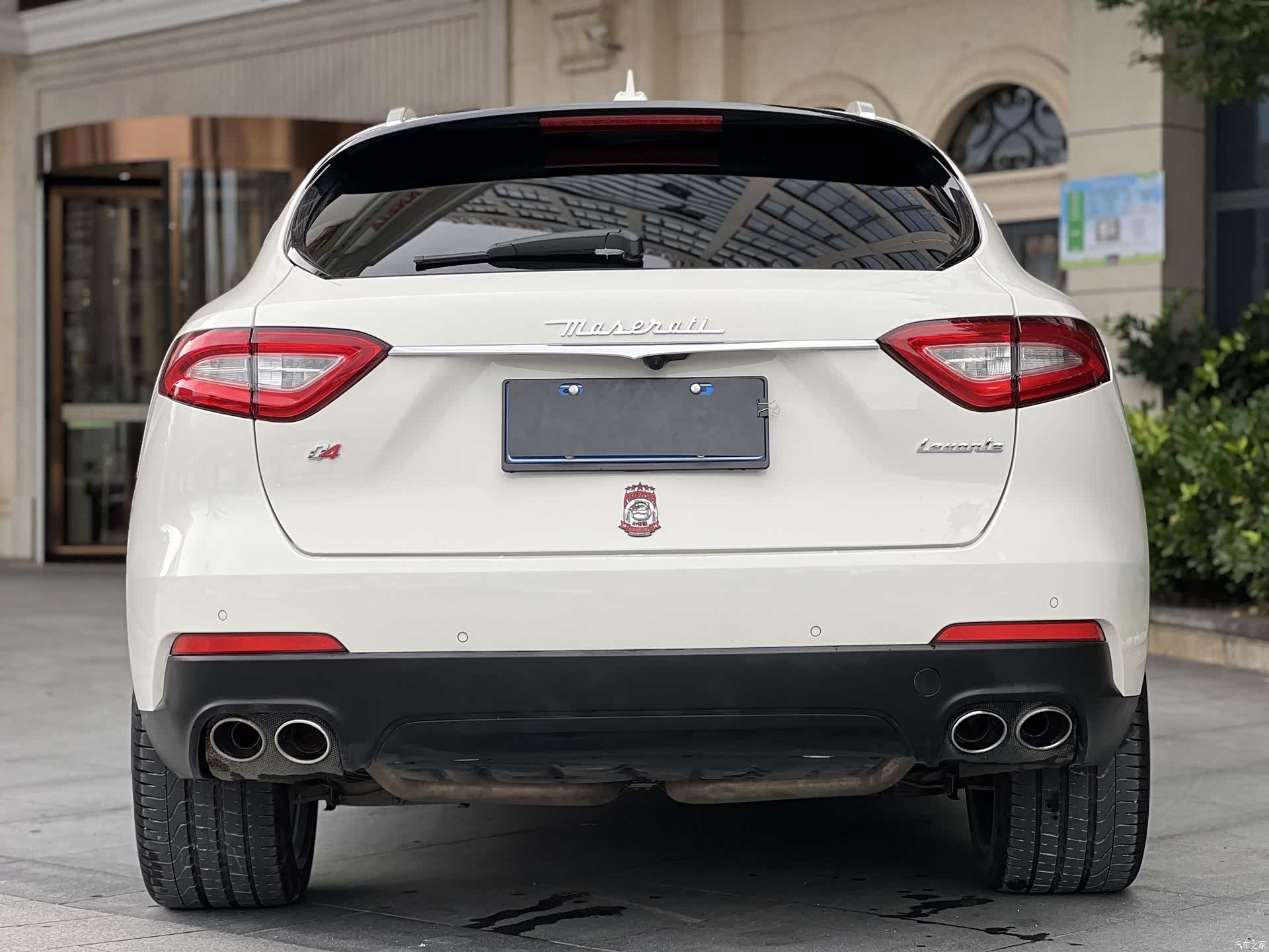 Maserati Levante, 2020 11