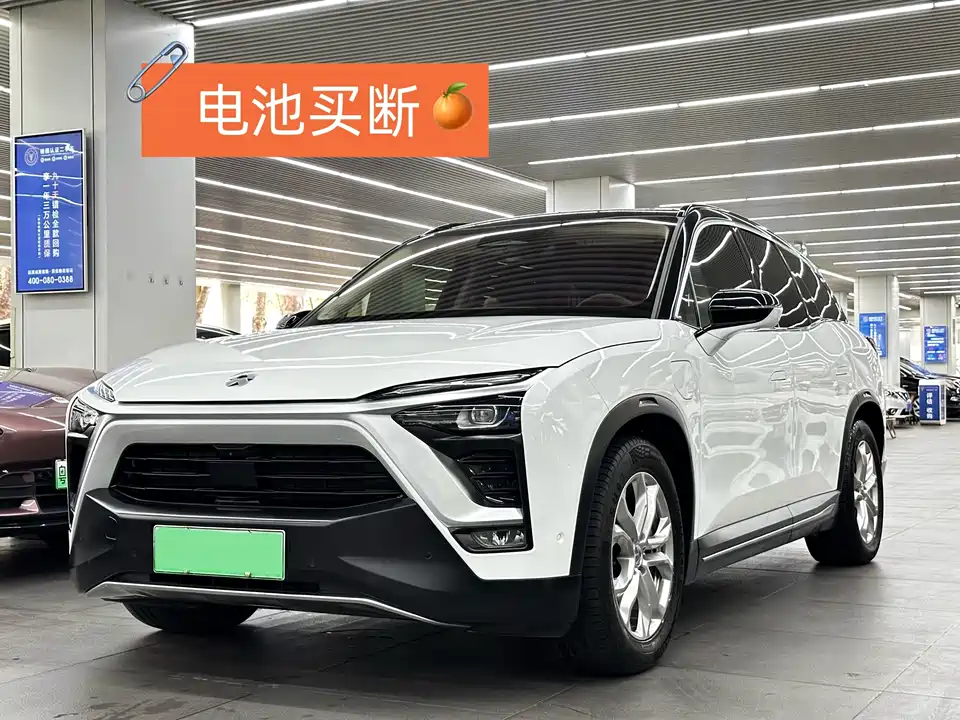 NIO ES8