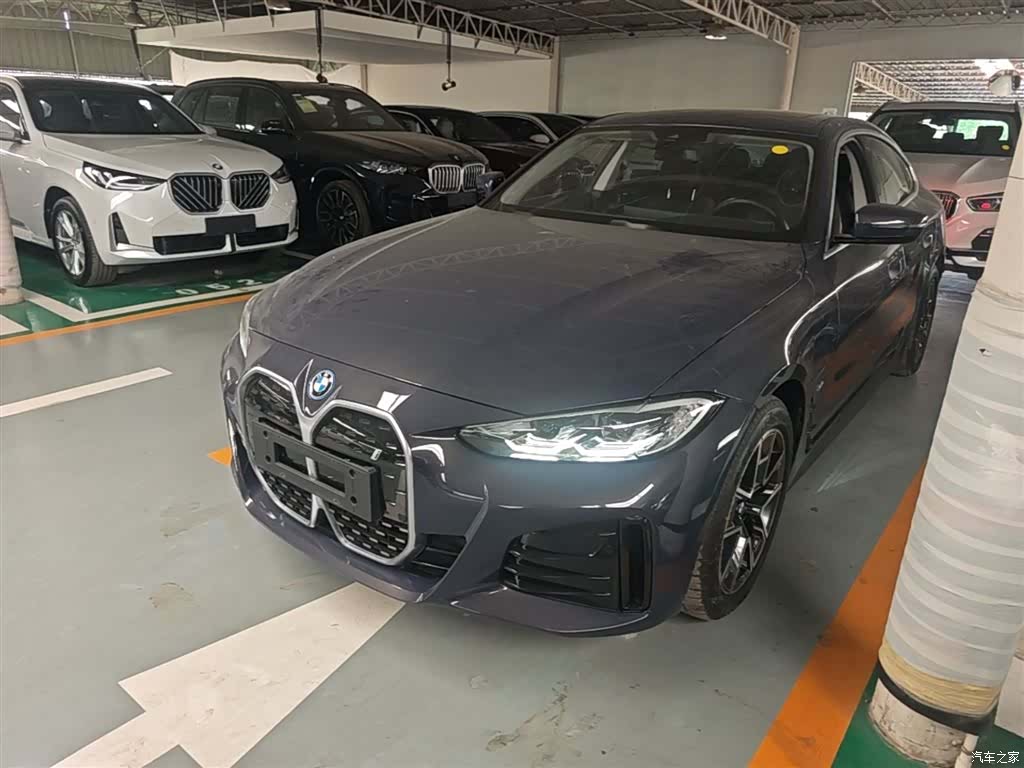 BMW i4, 2025 1