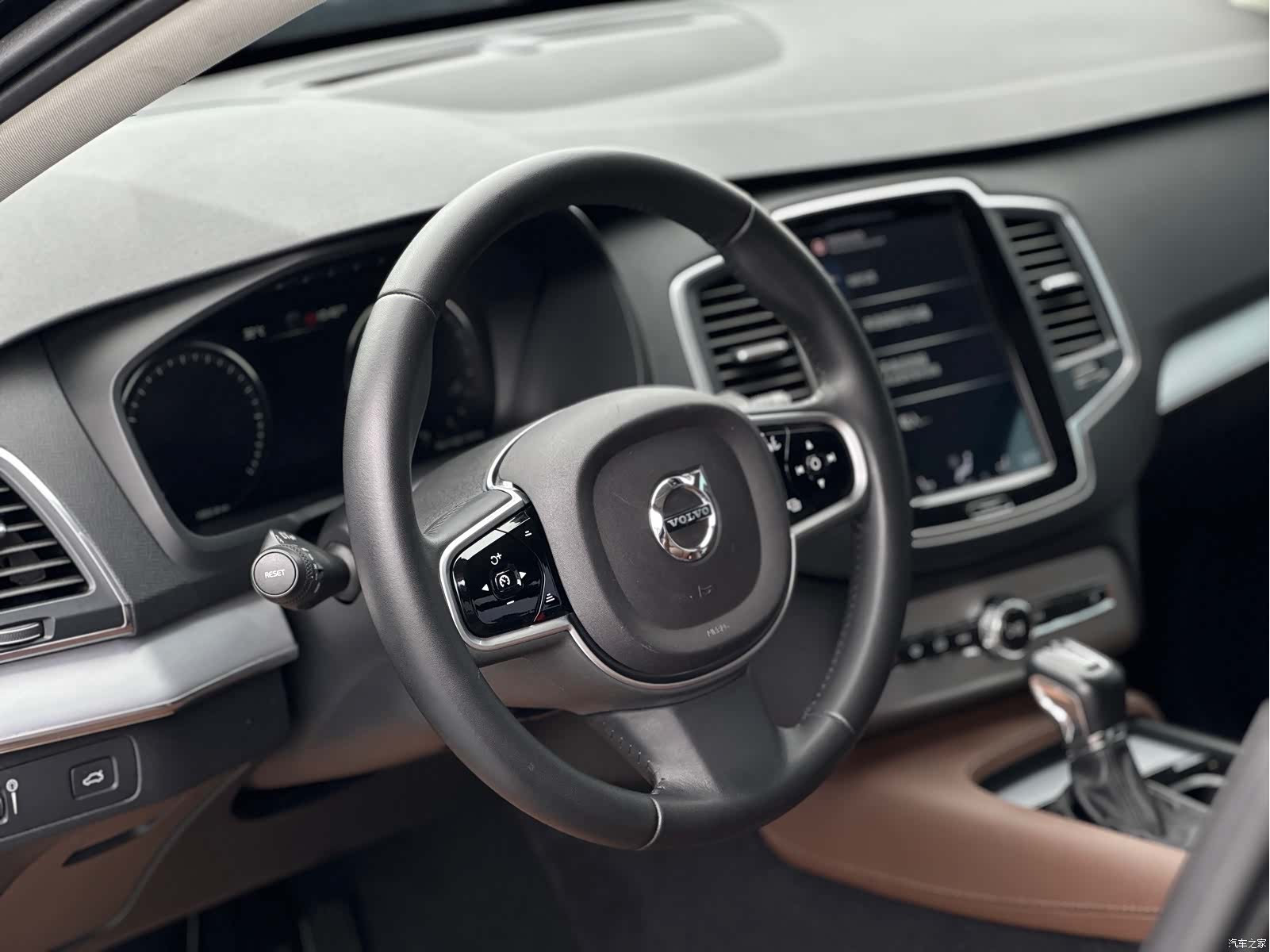 Volvo XC90, 2019 10